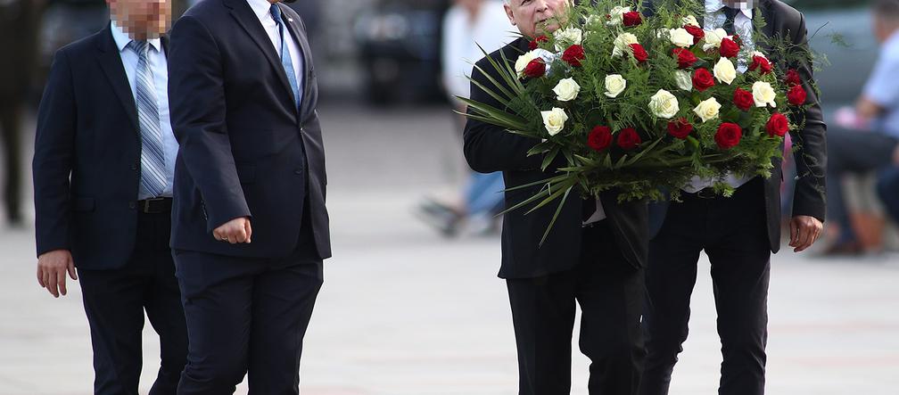 PiS modli się za Lecha Kaczyńskiego na Wawelu