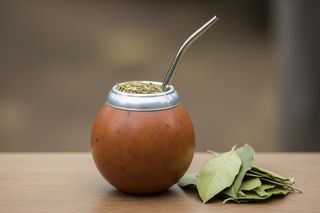 Yerba mate: Naturalny napój z Ameryki Południowej. Kto powinien go unikać?