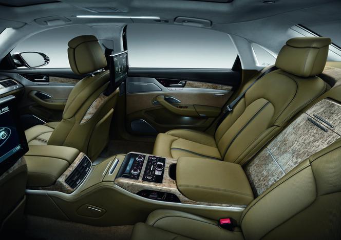 Audi A8 Lang - wnętrze