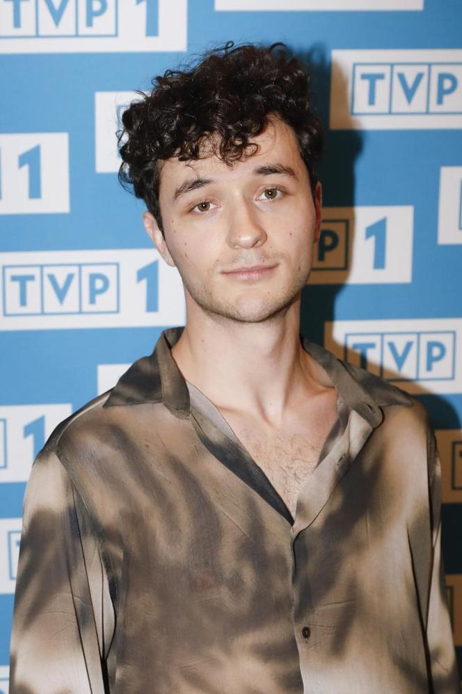 Karol Franek Nowiński w dwa tygodnie nauczył się jazdy konnej do roli w "Matyldzie"