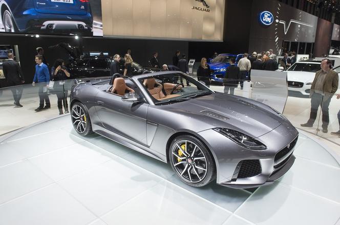 Jaguar F-Type SVR
