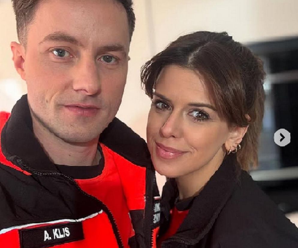 Na sygnale. Alek (Adam Turczyk), Martyna (Monika Mazur)