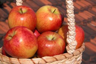 Zalegali z płatnościami polskim dostawcom jabłek. Zostali surowo ukarani!