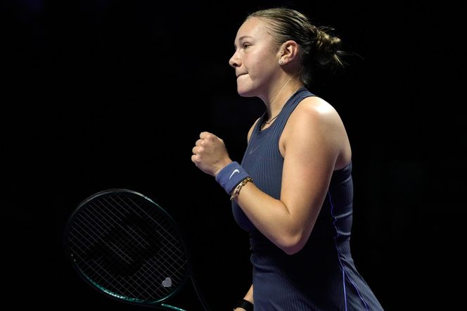 Iga Świątek - Amanda Anisimova. Spódniczki płatały figla zawodniczkom