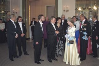 Tylko u nas! Wizyta prezydenta Lecha Wałęsy u królowej Elżbiety II. Autentyczny majestat