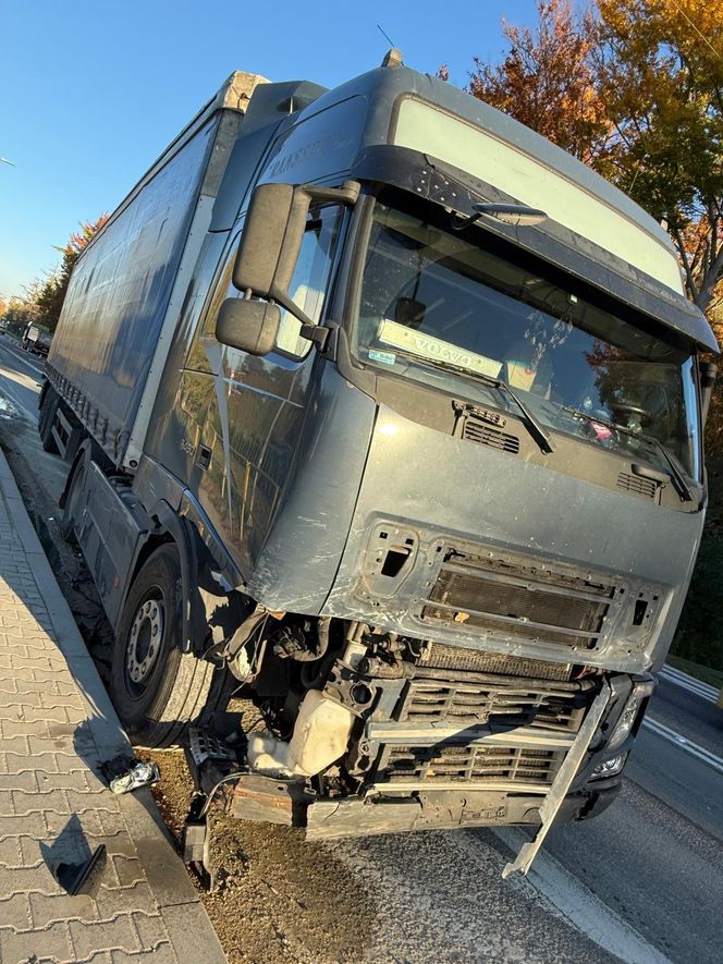 Tragiczny wypadek na DK73 w miejscowości Cieliny