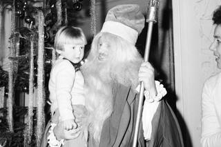 Jak wyglądały Mikołajki w czasach PRL-u? Zobacz, jak kiedyś obchodzono 6 grudnia [ZDJĘCIA]