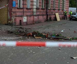 Pani Sylwia zginęła, a jej mąż walczy o życie. Zarwał się pod nimi balkon. Sprawą zajmie się prokuratura.