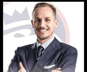 Poseł Konrad Berkowicz ujęty w sklepie IKEA. Internauci mają używanie. Najlepsze MEMY