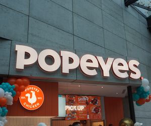 Tłumy na otwarciu Popeyes w Olsztynie. Rekordzista czekał w kolejce ponad 20 godzin