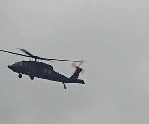 Wojskowe śmigłowce latają nisko nad Warszawą. Co się dzieje?