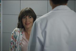 M jak miłość, odcinek 1774. Ania (Alina Szczegielniak), Olek (Maurycy Popiel)