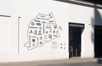 Nowy mural na terenie Fabryki Norblina. Upamiętnia przemysłowe korzenie dzielnicy