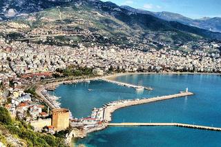 Tanie wakacje za granicą. Gdzie jechać? Ile zapłacimy za all inclusive nad morzem? 