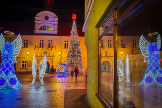 Iluminacje świąteczne w Żarach