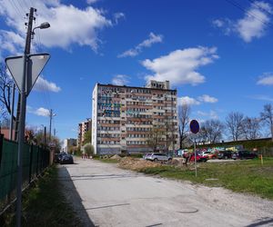 Wieżowiec przy Młodej 4 w Kielcach