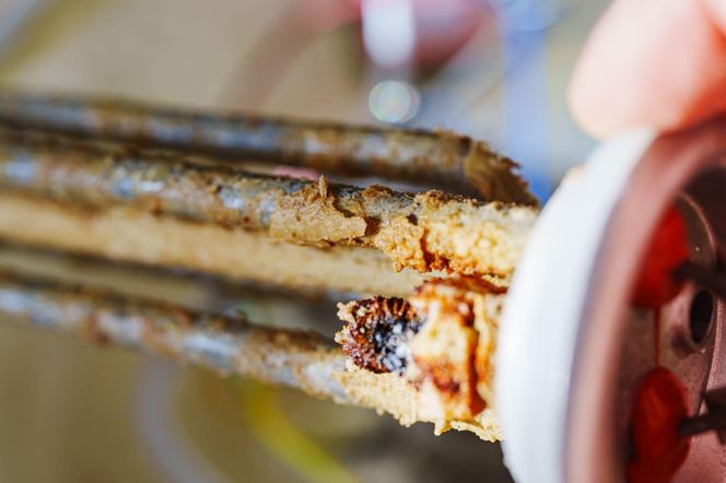 Parametry wody grzewczej – jak zapobiegać korozji i kamieniowi kotłowemu?