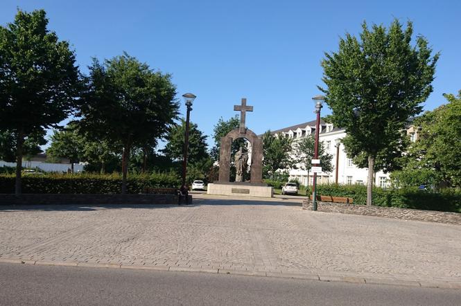 Plac Jana Pawła II w Ploermel, fot. Google Maps
