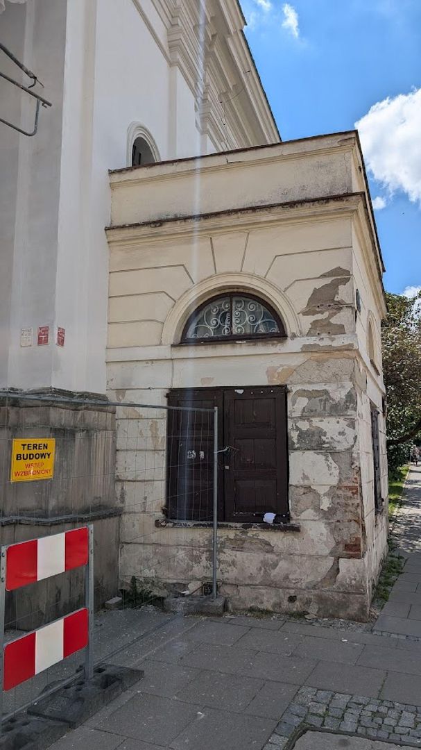 Długa 1 w Warszawie