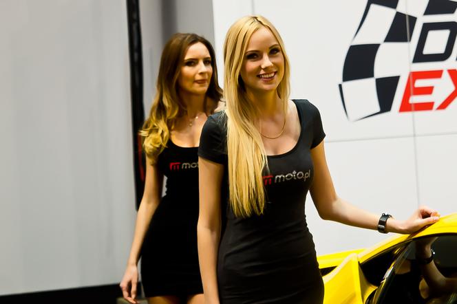 hostessy na targach Motor Show Poznań 2016