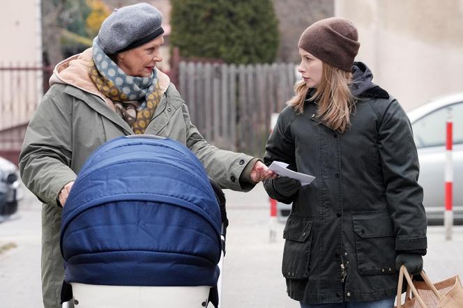 Barwy szczęścia odc. 3035. Józefina Rawicz (Elżbieta Jarosik), Sofia (Valeri Guliaieva)