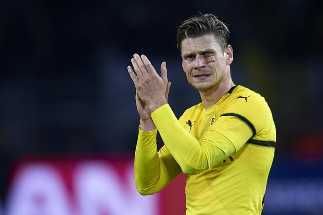 Co łączy Łukasza Piszczka, Borussię Dortmund i walkę z hakerami? 