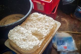 Zlikwidowano laboratorium klefedronu w Gliwicach. Przejęto pół tony narkotyków