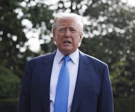 Trump zapowiada 50-proc. cła na import z UE