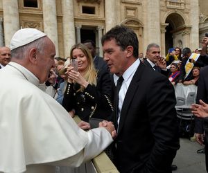 Papież Franciszek spotykał się na przestrzeni lat z gwiazdami
