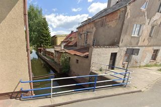 To miasto nazywane jest Małą Wenecją Północy. Można doliczyć się tu kilkunastu mostów