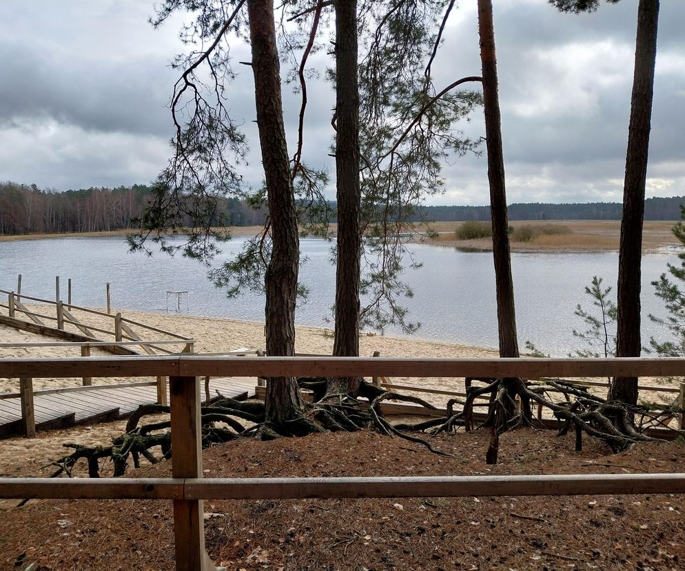 To „mała Wenecja” w woj. lubelskim. Słynie z wyjątkowej tradycji