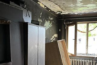 Zrozpaczeni synowie zbierają pieniądze dla rodziców po pożarze mieszkania w Gorzowie