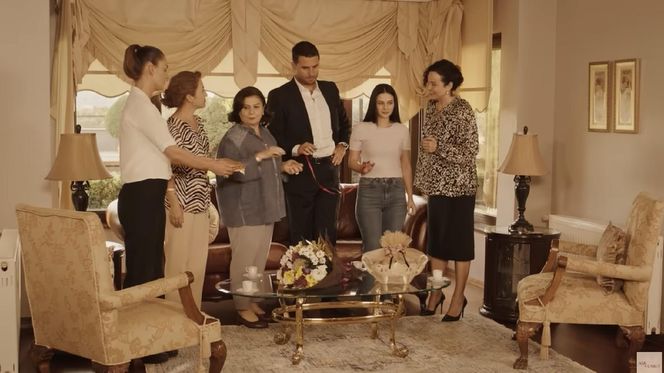 Miłość i nadzieja odc. 272. Bahar i Kuzey - zaręczyny