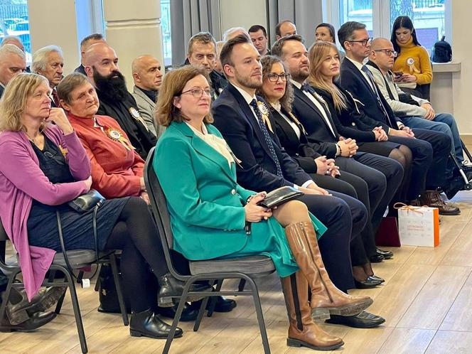 Jubileuszowa sesja i  ceremonia wręczenia statuetek „Honorowy Przyjaciel Starachowic”