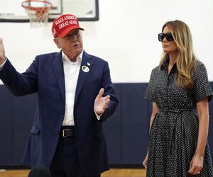 Trump oddał głos razem z żoną. Melania przy boku męża.