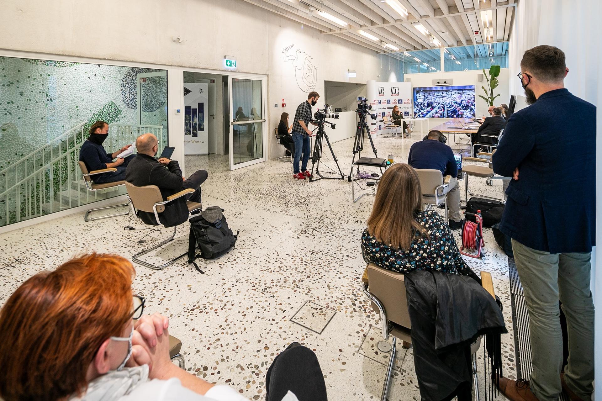 121107428_10158659443858427_3047504844688139365_o