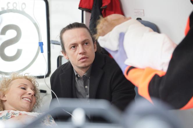 Na Wspólnej odc. 3486. (Katarzyna Ptasińska), Emil (Piotr Ligienza)