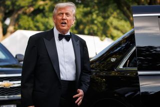 Prezydent USA rusza z nowym biznesem! Trump wchodzi na rynek komórkowy z własną siecią i smartfonem