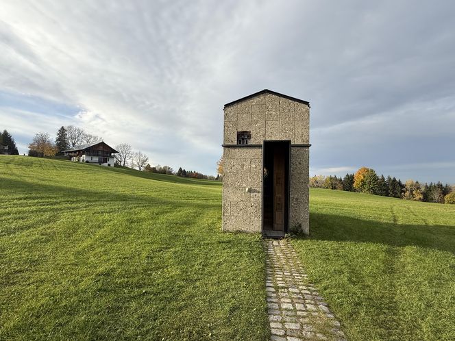 Michele de Lucchi. Kapliczka w Bawarii