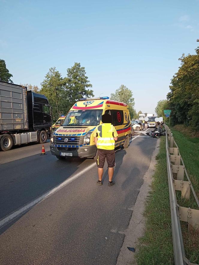 Dwa wypadki w ciągu pół godziny. Groźne zdarzenia na DK nr 10 pod Toruniem