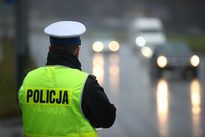 Kierowca ukarany mandatem za przekroczenie prędkości o 1 km/h! Policjanci z Łodzi nie zakończyli na tym interwencji