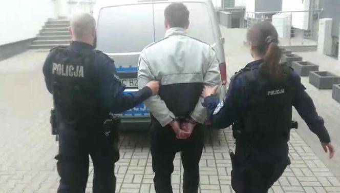 Nalot kryminalnych na mieszkanie w Toruniu. 26-latek i jego partnerka zatrzymani. Oto, co znaleźli policjanci