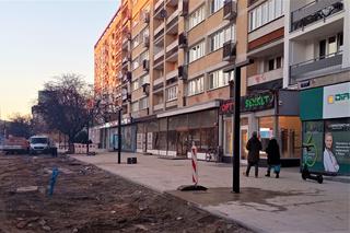 Nowe latarnie na remontowanej alei Wojska Polskiego