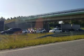 Wypadek na S7. Ciężko ranna osoba została zabrana śmigłowcem LPR do szpitala w Olsztynie [ZDJĘCIA]