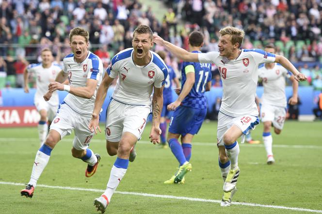 Czeski wieżowiec na Łazienkowskiej