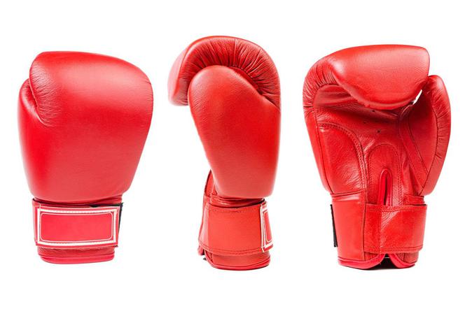 Rękawice bokserskie - cechy rękawic dla początkujących i profesjonalistów