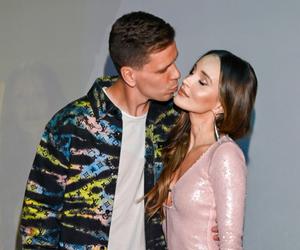 Marina i Wojciech Szczęsny wrócili do Polski odrzutowcem. Podróż kosztuje fortunę