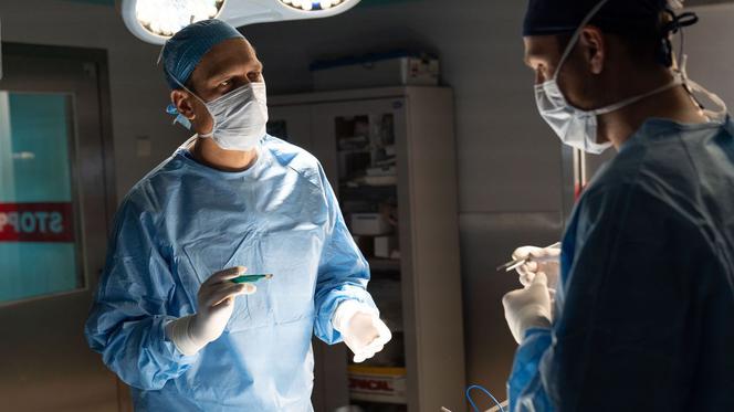 Na dobre i na złe, odcinek 727: Wielka wpadka lekarzy w Leśnej Górze. Falkowicz i Michał wytną pacjentce zdrową nerkę?