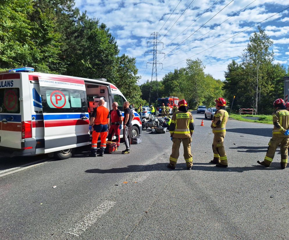 Zderzenie ciężarówki i motocykla w Dąbrowie Górniczej