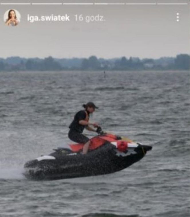Iga Świątek spędza wakacje nad morzem 